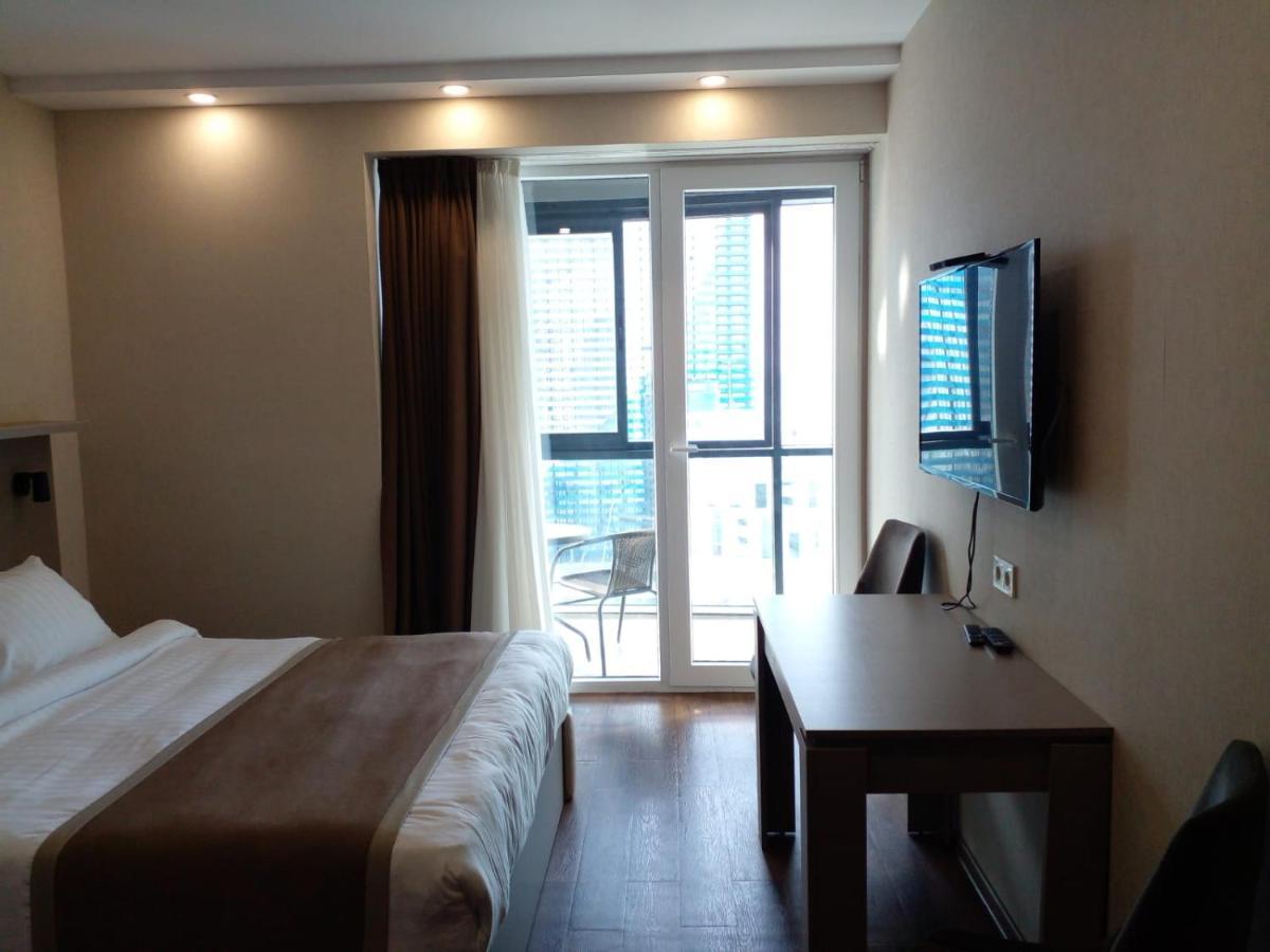 Aphrodite Apartments Batumi Luaran gambar