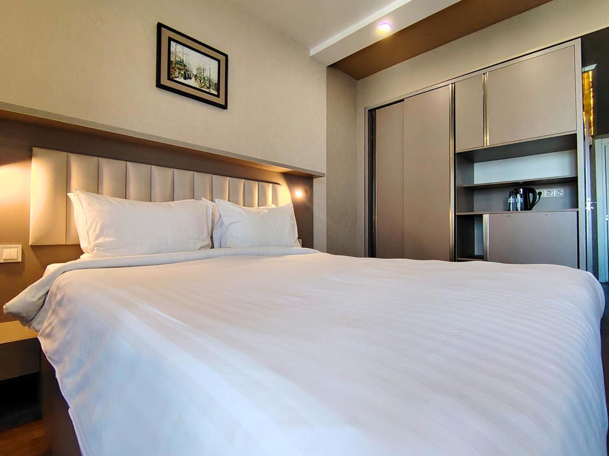 Aphrodite Apartments Batumi Luaran gambar